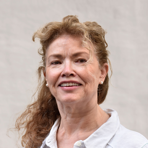 Professeur de yoga Iyengar à Asnières sur seine et Paris. Cours de yoga pour débutant et pour confirmés. 